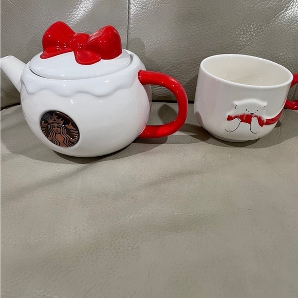 Starbucks holiday china oversea teapot & coffee mug set